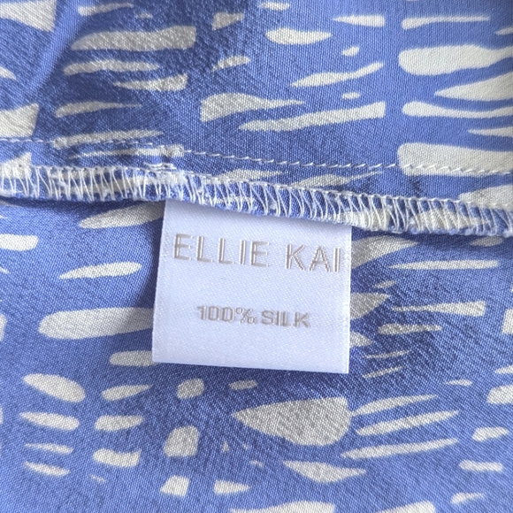 Ellie Kai Blue/Purple & White Geometric Print Silk Shell Layering Tank Top - Picture 6 of 9